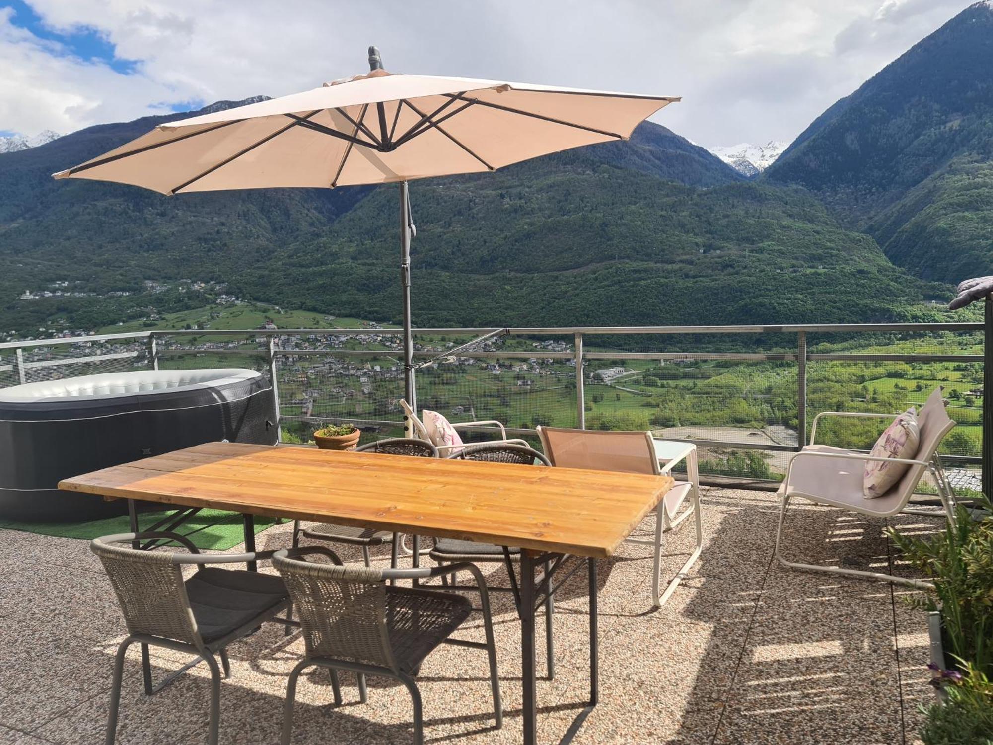 Casa Vacanze La Ca Del Cunfec 松德里奥 外观 照片